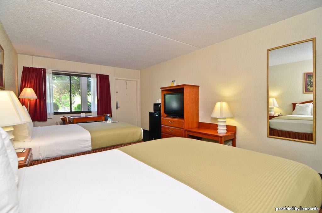 Best Western Crossroads Inn DeFuniak Springs Oda fotoğraf